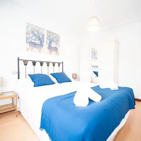 Aviles Apartment *
